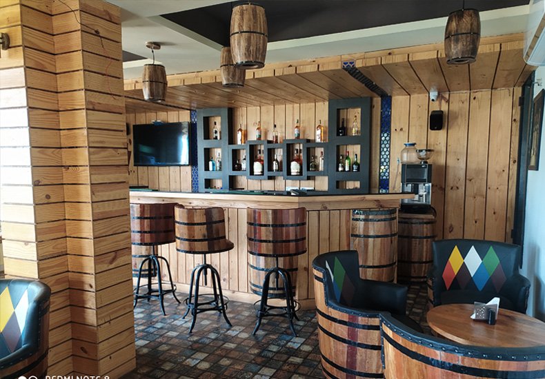 Bar and lounge at Janak Vilas